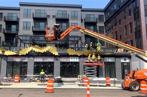 At former Dixie’s on Grand Ave., Kenton House to open with gold leaf bling, art from St. Paul artists